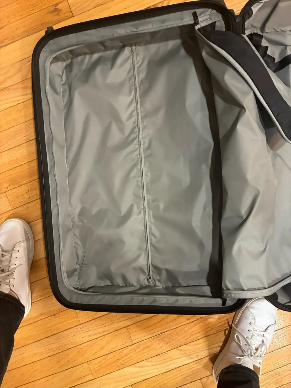 Tumi good used